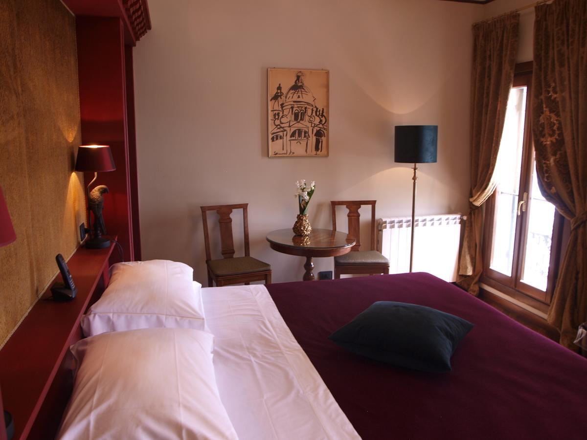 Hotel La Calcina Βενετία Εξωτερικό φωτογραφία