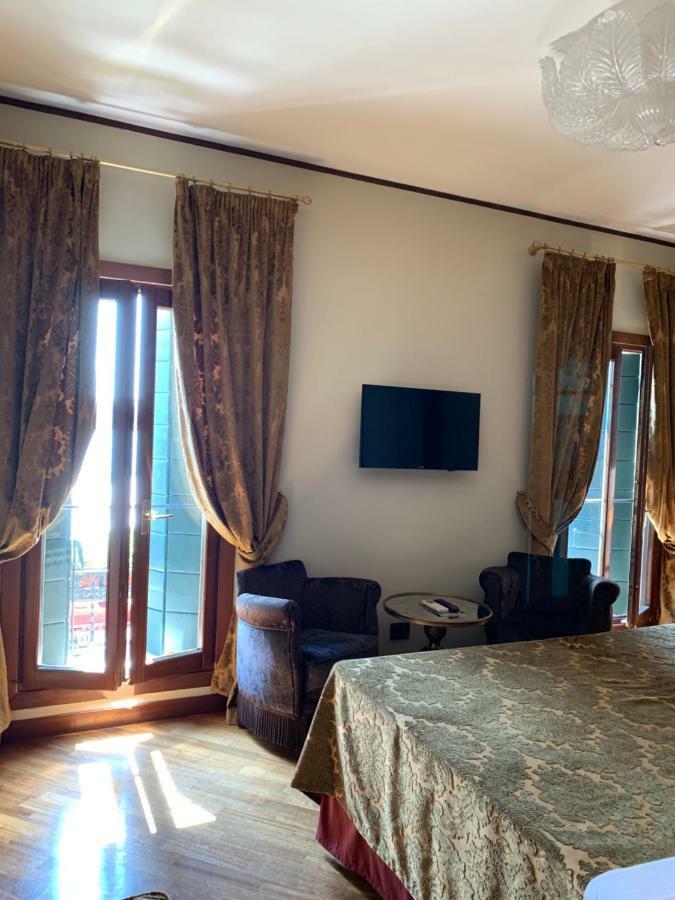 Hotel La Calcina Βενετία Εξωτερικό φωτογραφία