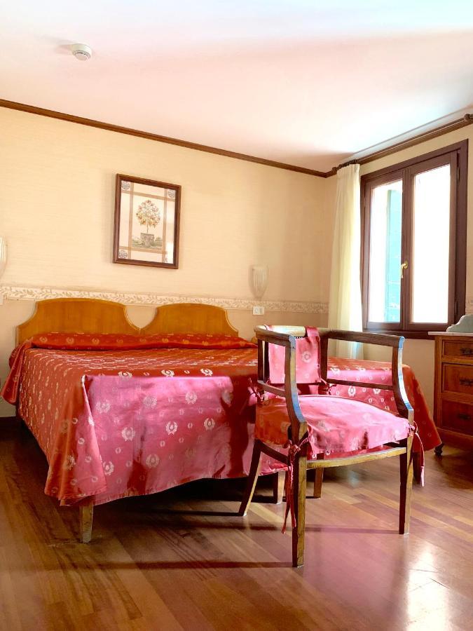 Hotel La Calcina Βενετία Εξωτερικό φωτογραφία